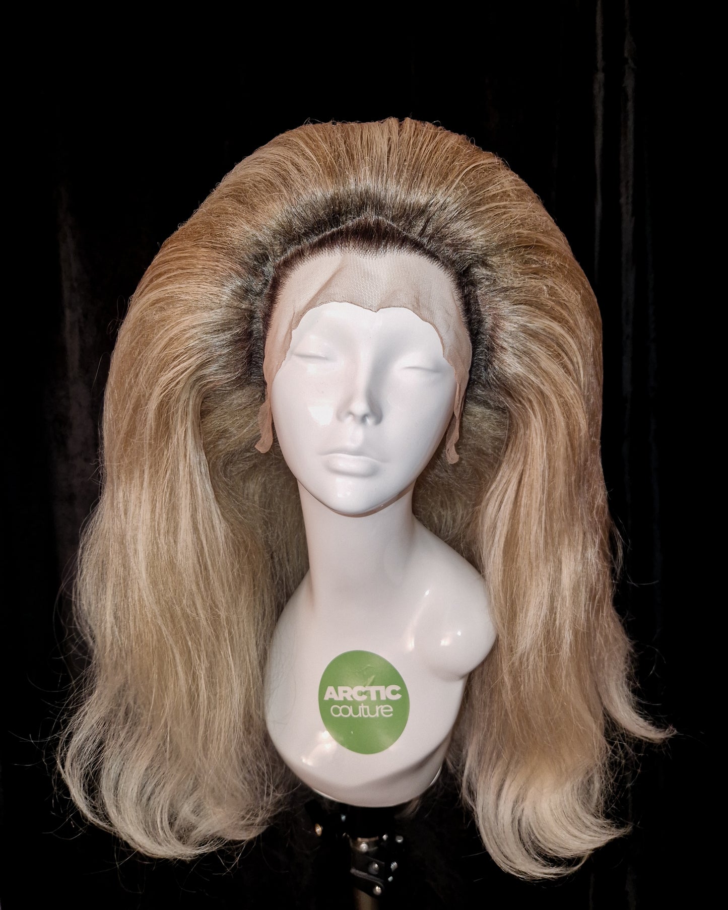 Multi-Tonal Blonde Blowout Drag Wig